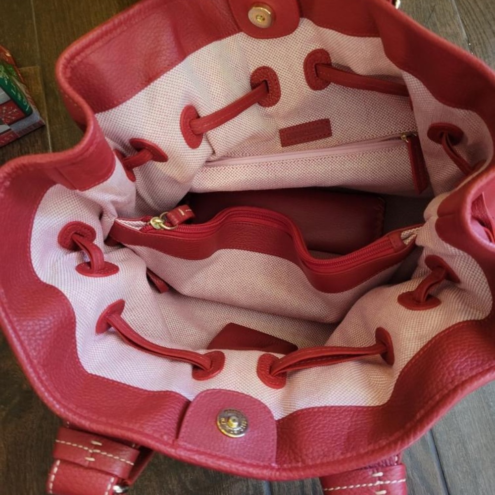 DOONEY & BOURKE PURSE